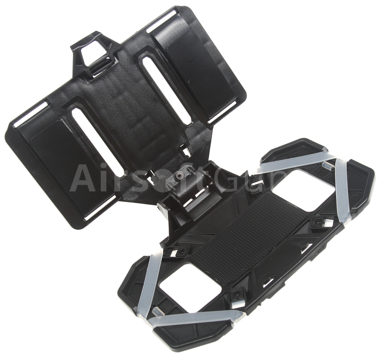 src_ACM_HOLST_PHONE_B_3.JPG