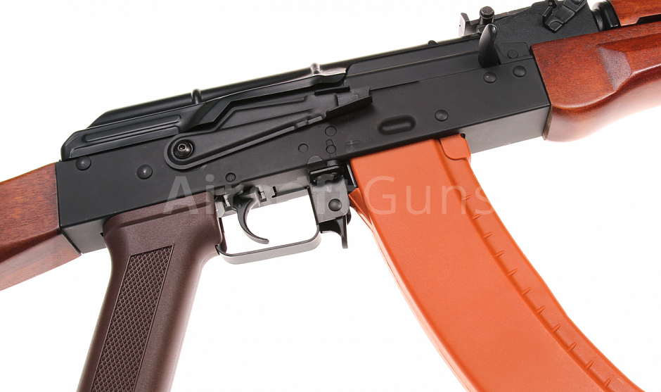 ca_aeg_ak105_sv_8.jpg