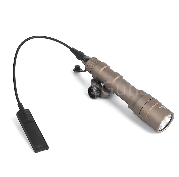 Taktické svietidlo SureFire M600C Scout Light, 600 lm, tan, T-Eagle